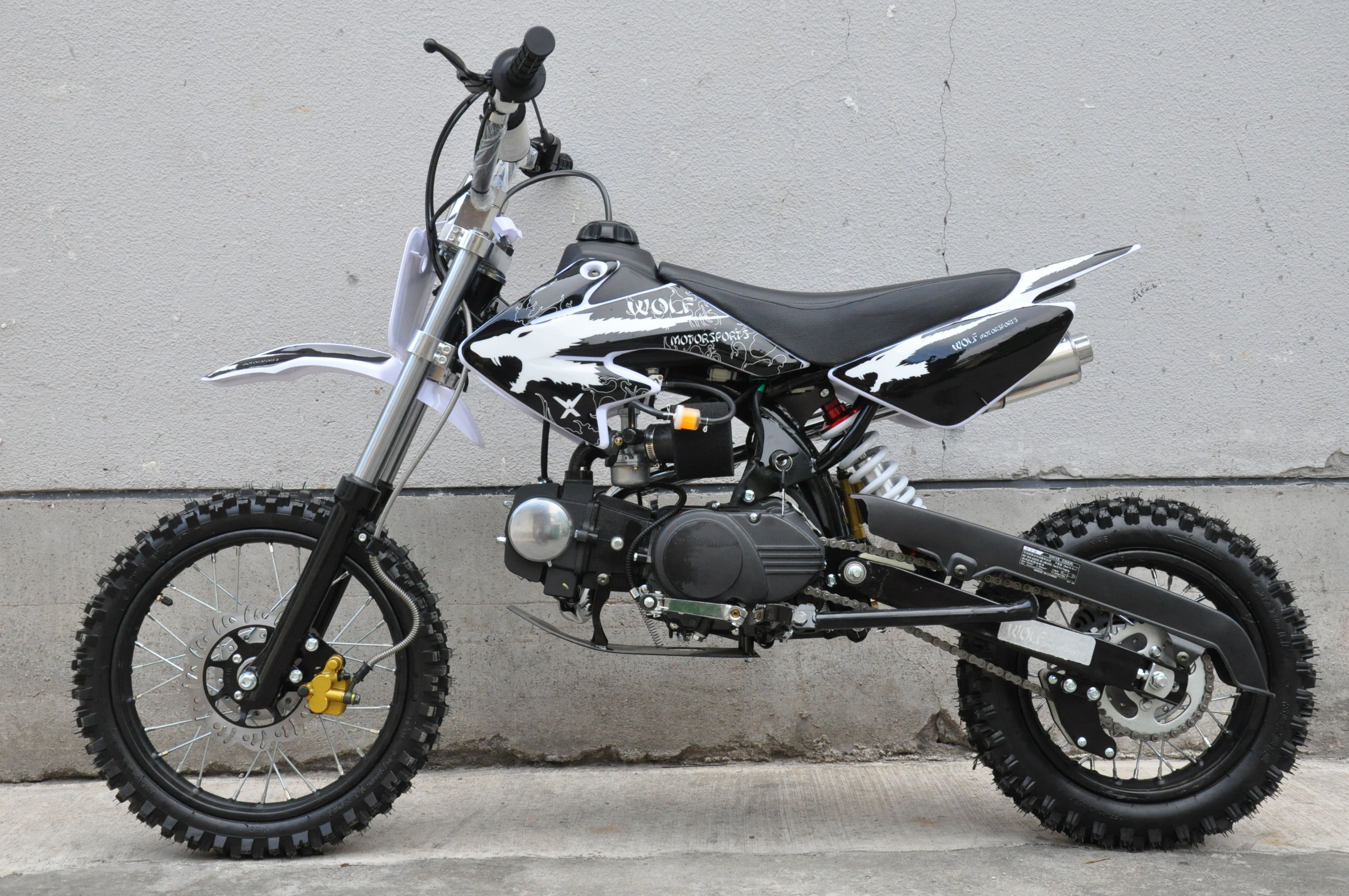 Motoworks 125CC Manual Dirt Bike Black